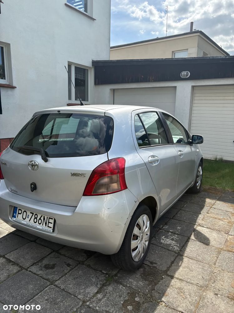 Toyota Yaris 1.4 D-4D Luna A/C - 3