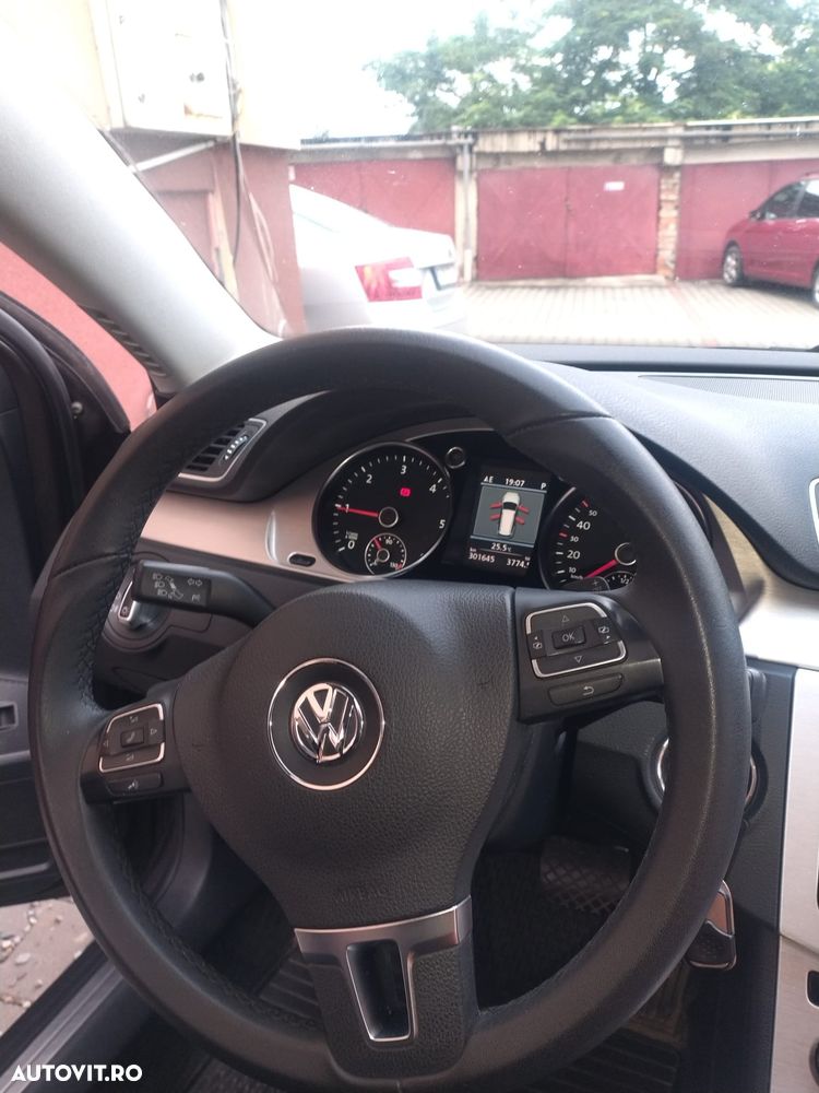 Volkswagen Passat Alltrack 2.0 TDI 4Motion BMT - 24