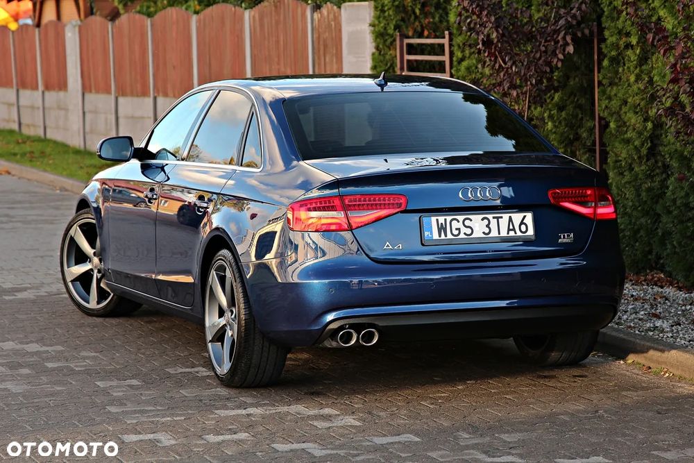 Audi A4 Limousine - 17