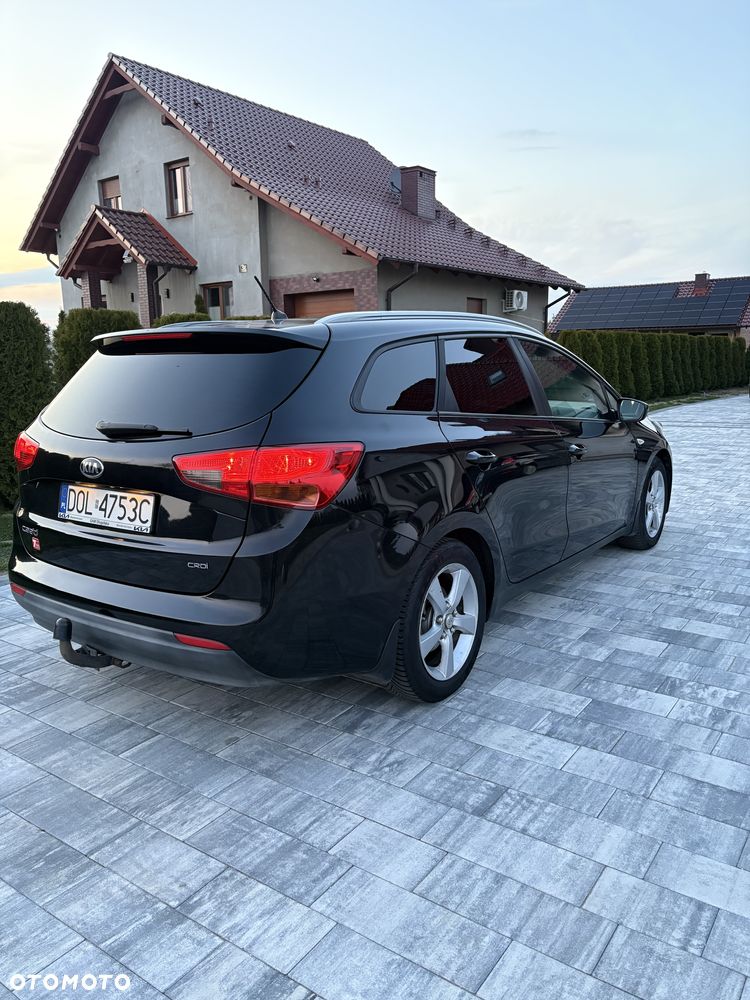 Kia Ceed Cee'd 1.4 CRDi M - 3
