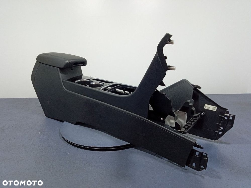 KIA OPTIMA IV JF TUNEL ŚRODKOWY PODŁOKIETNIK - 1