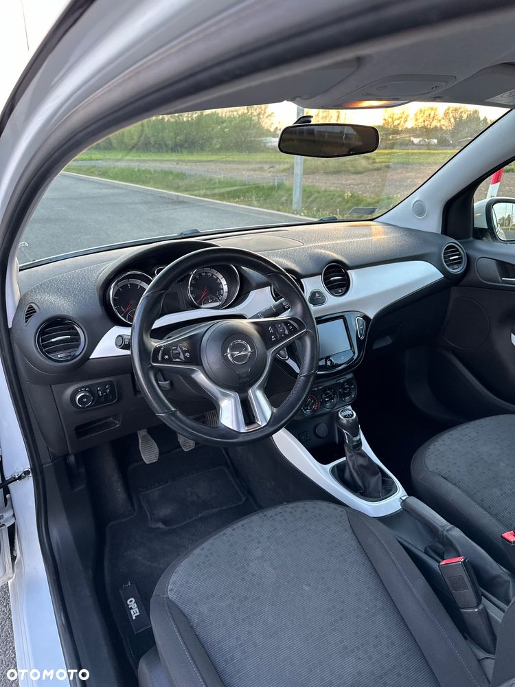 Opel Adam 1.2 - 13
