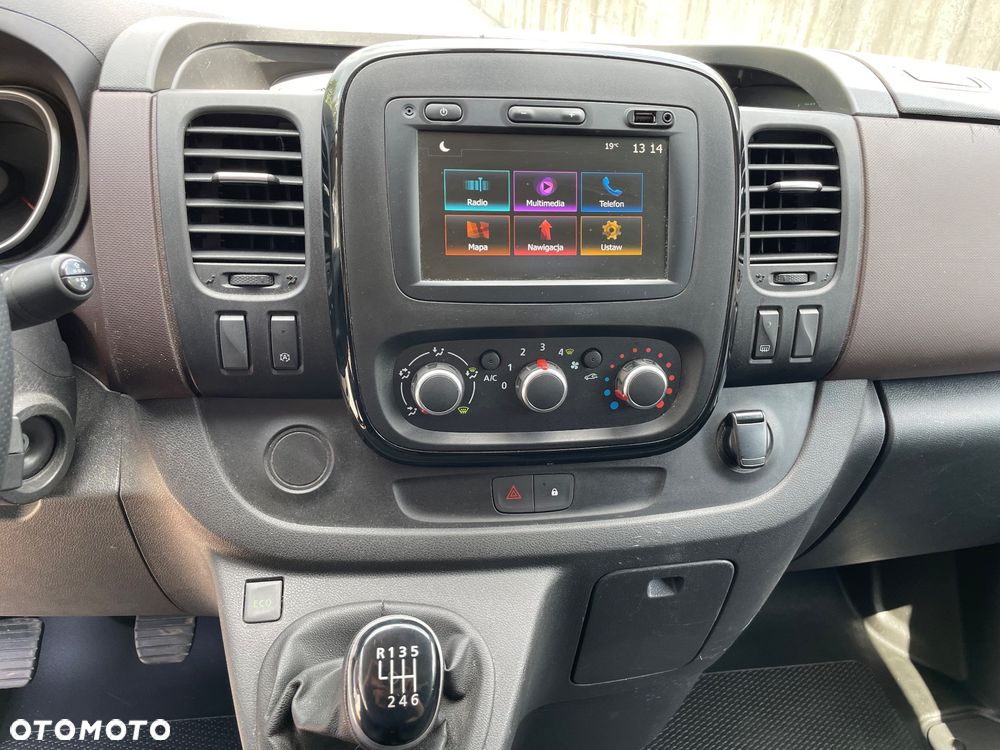 Renault Trafic Long Talento Vivaro Custom Transit T6 Expert Jumpy Primastar - 10