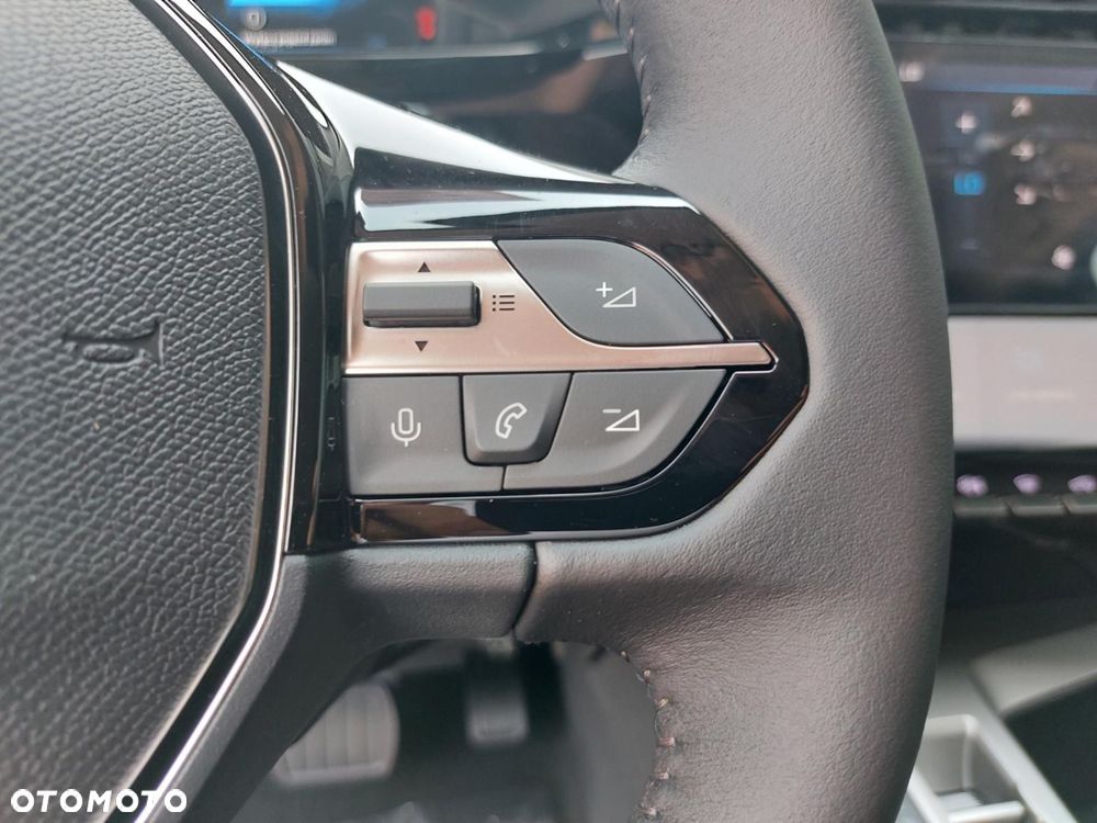 Peugeot 408 1.2 PureTech mHEV Allure S&S e-DCS6 - 13