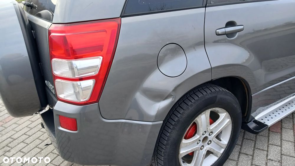 Suzuki Grand Vitara 1.9 DDiS - 11