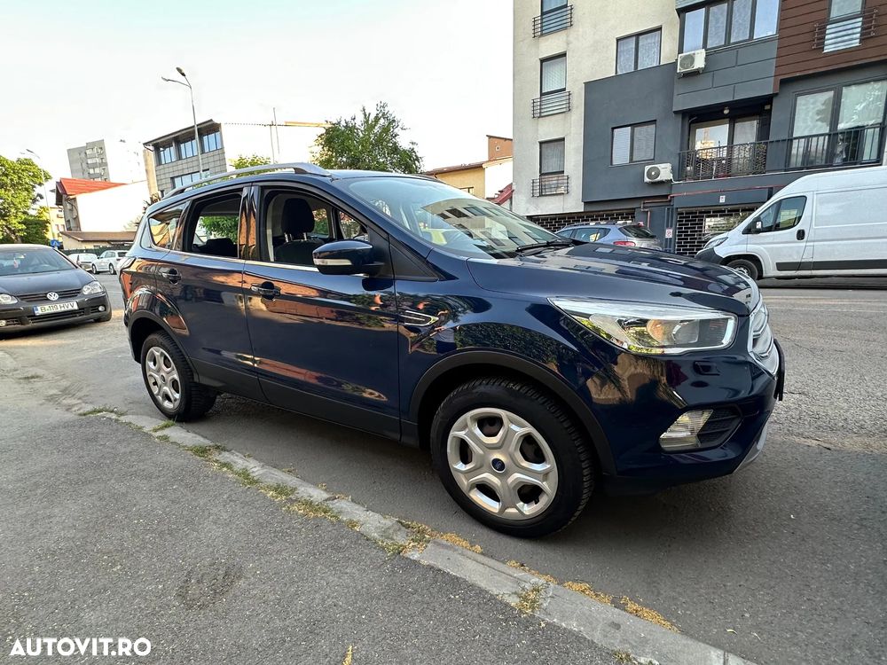 Ford Kuga - 8