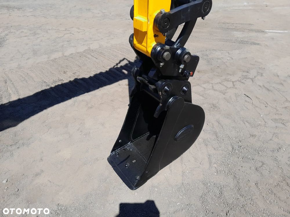 JCB 8026 2021R - 20