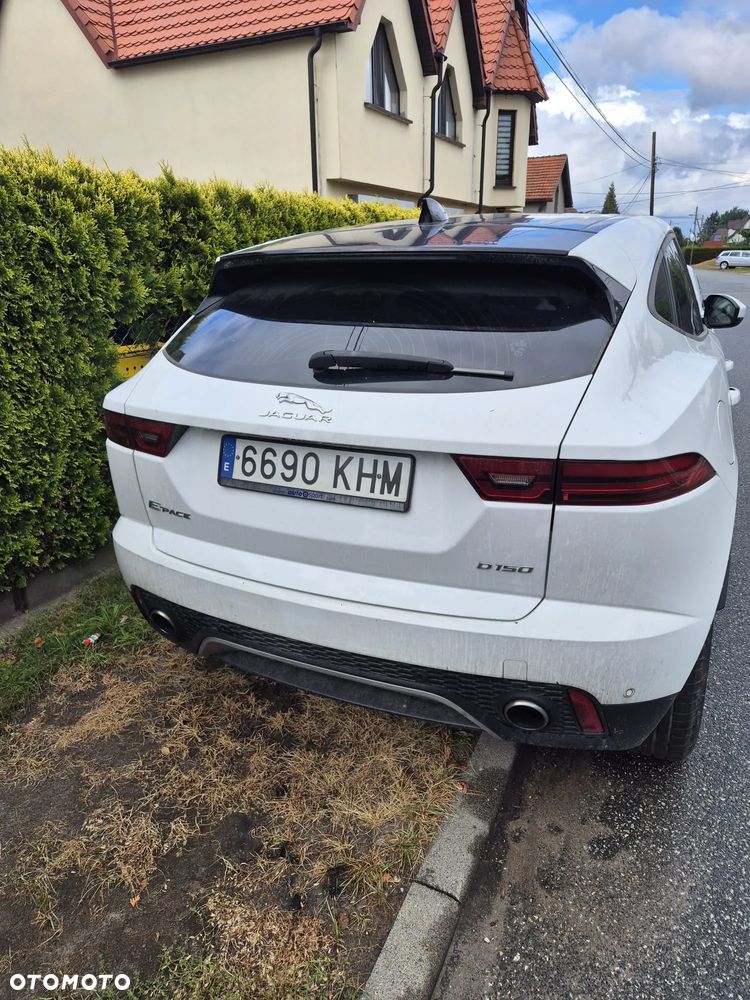 Jaguar E-Pace - 11