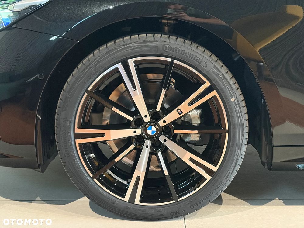 BMW Seria 5 520i mHEV M Sport - 18