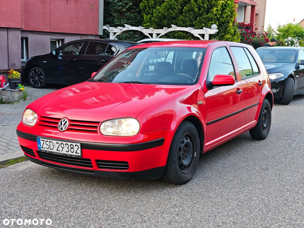 Volkswagen Golf 1.4 Comfortline - 1