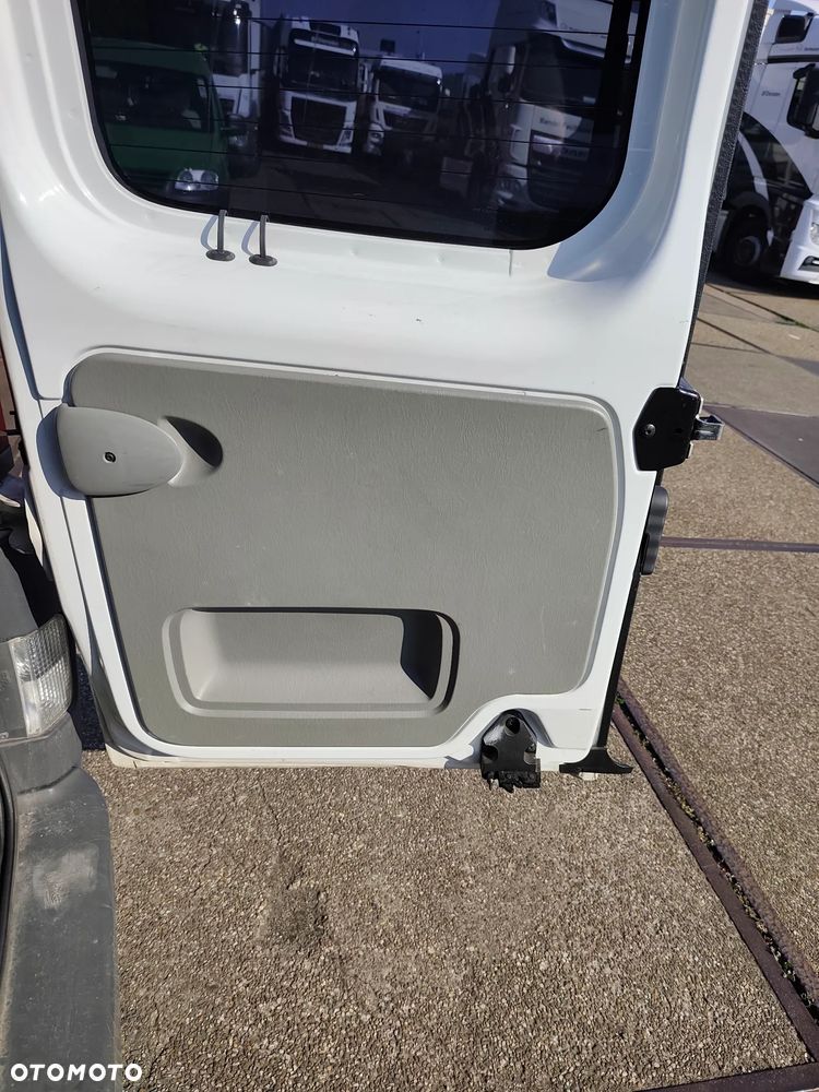 Renault Trafic - 30