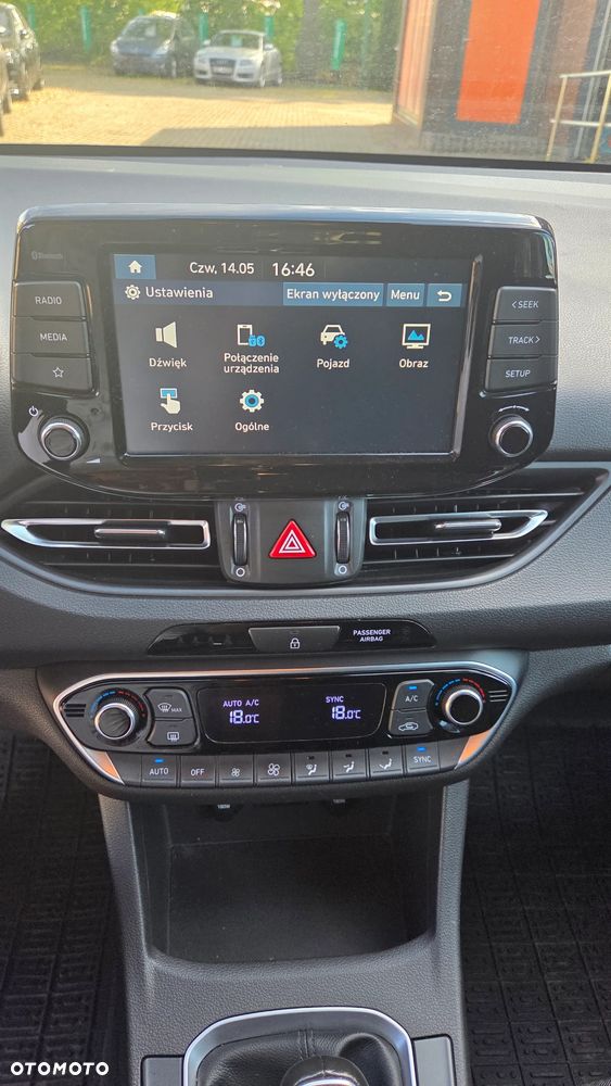 Hyundai i30 1.5 T-GDI 48V Premium - 27