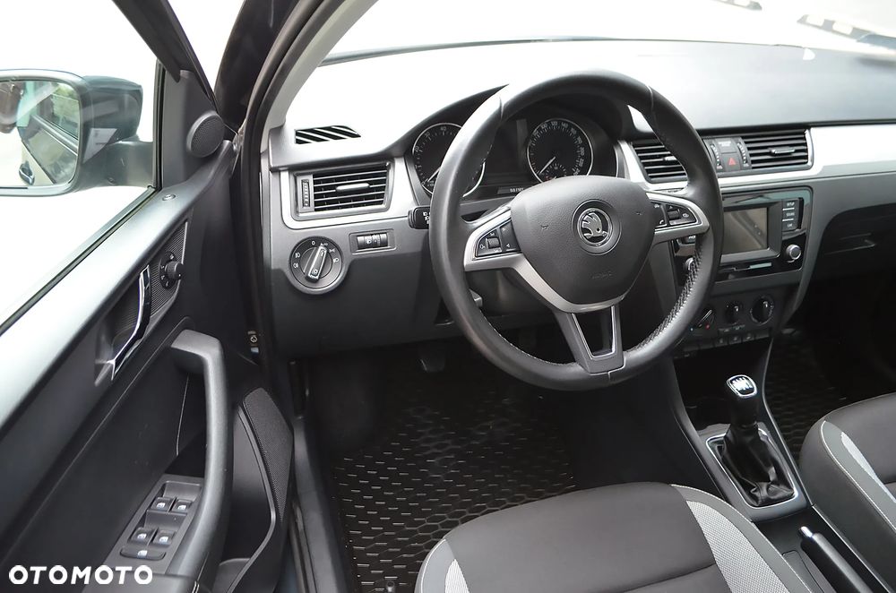 Skoda RAPID Spb 1.2 TSI Ambition - 10