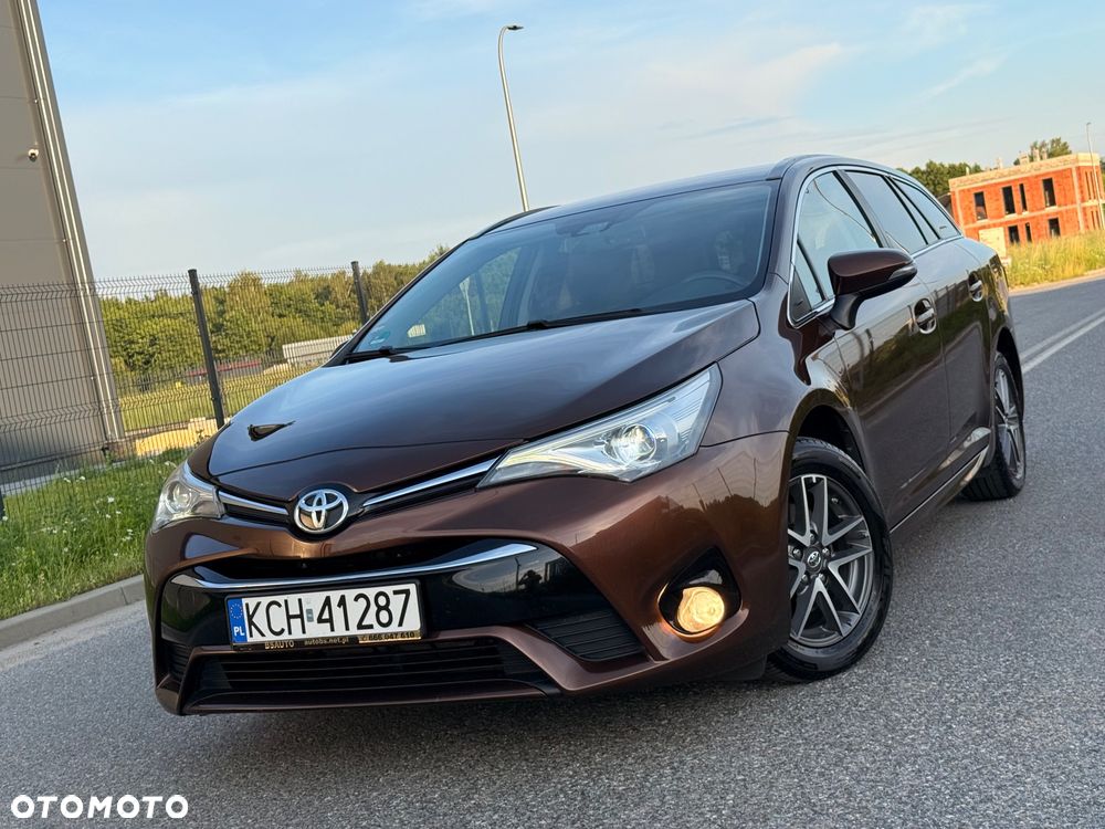 Toyota Avensis 1.8 Selection - 5