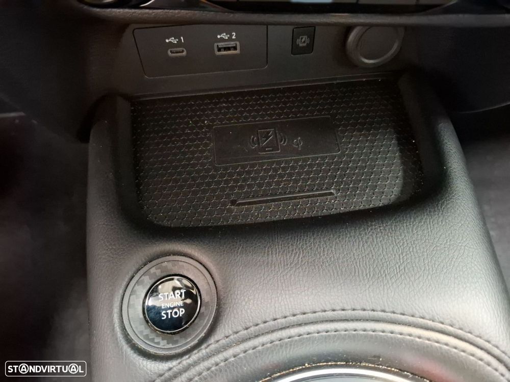 Nissan Juke 1.0 DIG-T N-Connecta - 21