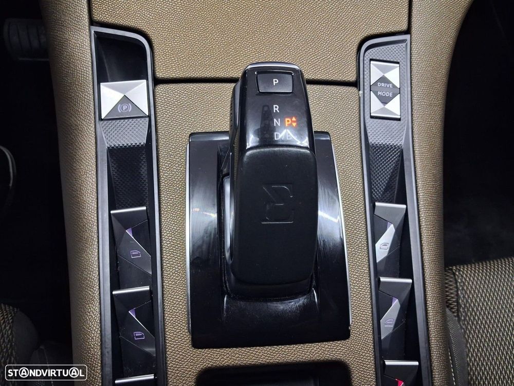 DS DS7 Crossback E-Tense So Chic EAT8 - 13