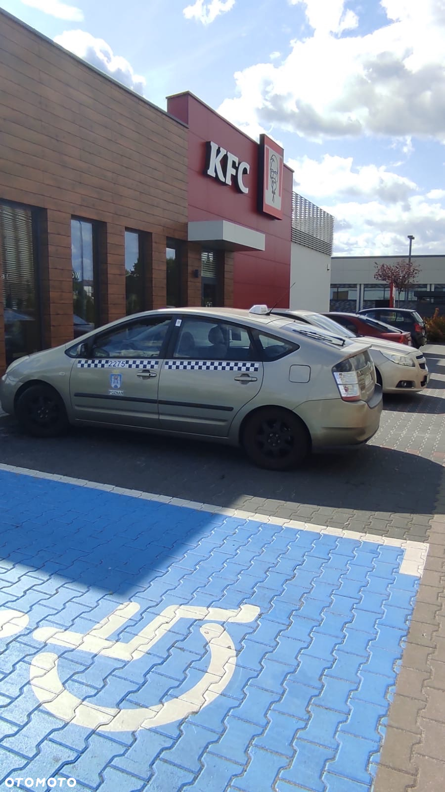 Toyota Prius 1.5 VVT-i Sol - 3