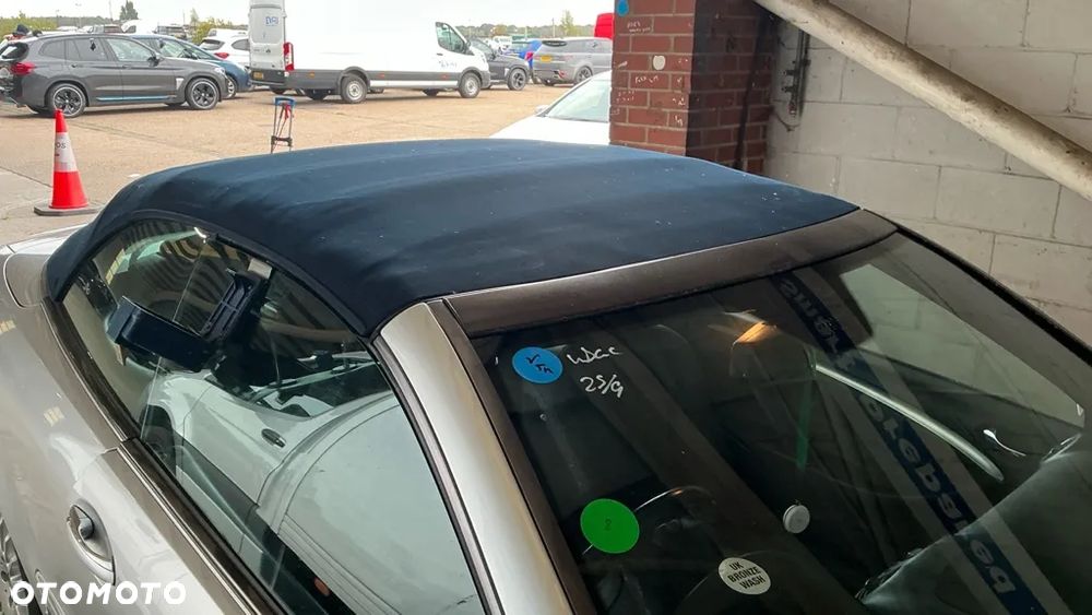 Mercedes-Benz CLK Cabrio 350 7G-TRONIC Sport Avantgarde Grand Edition - 10