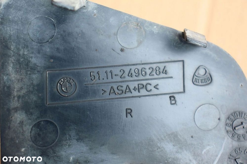 Kratka osłona obudowa halogenu BMW e39 PRAWA M-Pakiet 2496284 - 2