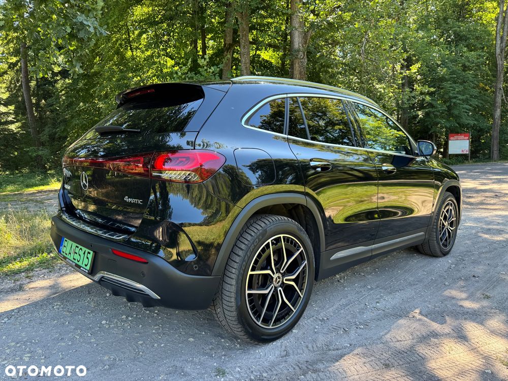 Mercedes-Benz EQA 350 66.5kWh 4-Matic AMG Line - 4