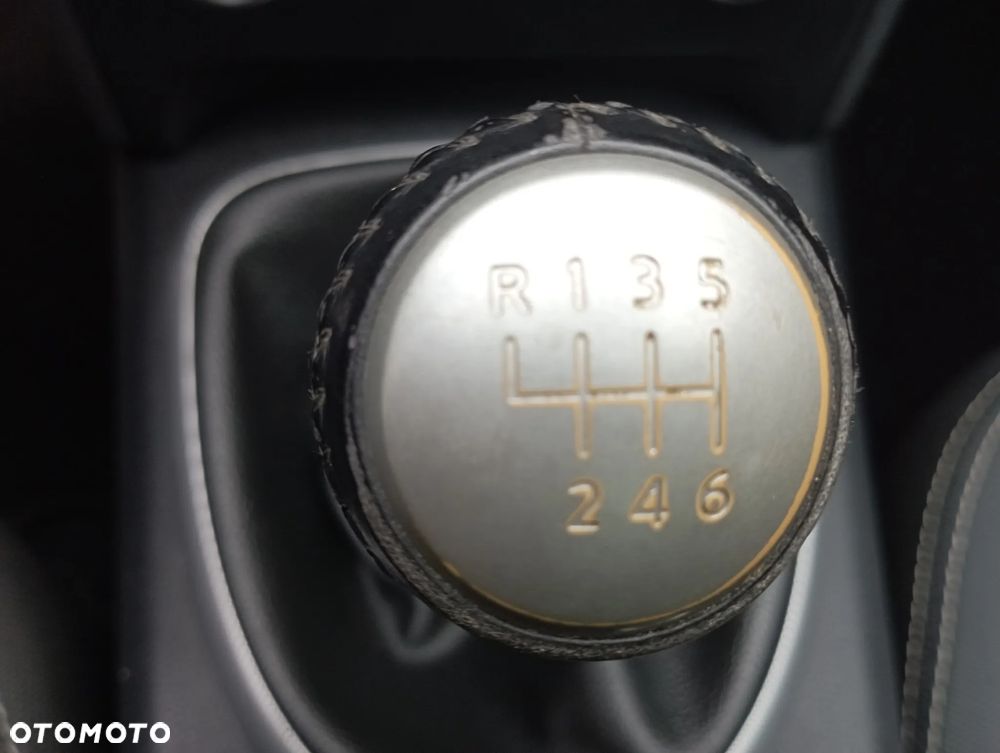 Nissan Qashqai 2.0 dCi Visia - 18