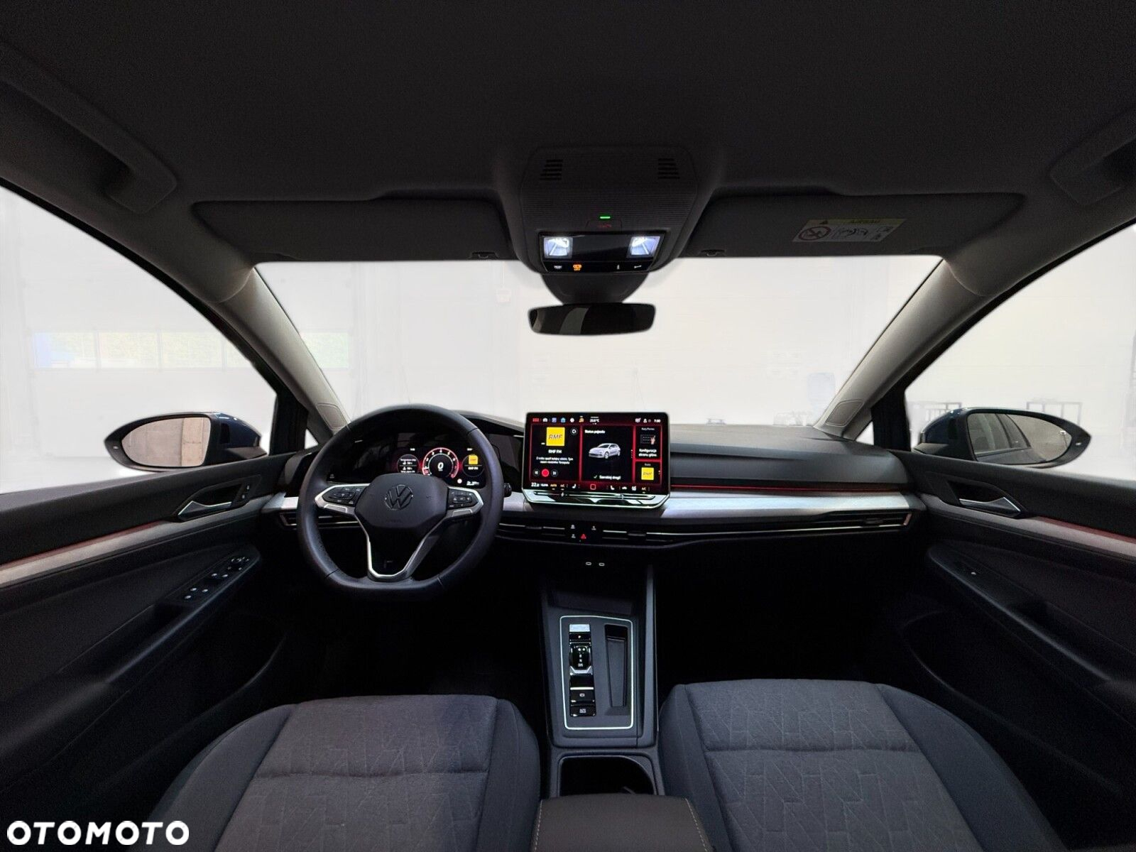 Volkswagen Golf - 26