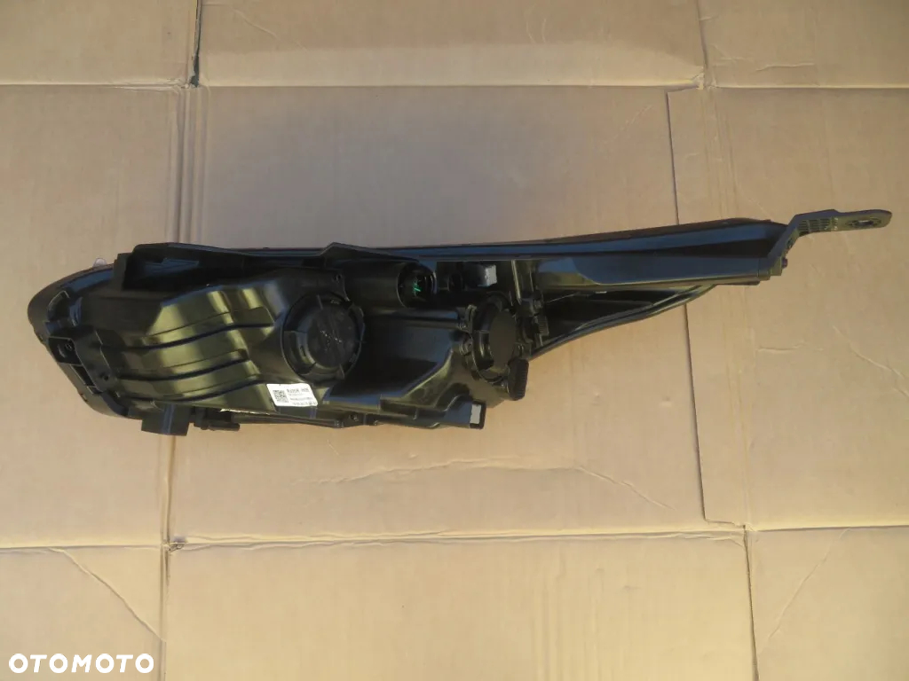 REFLEKTOR PRAWY KIA CEED III SOCZEWKA LED 18R- 92102J7050 DEMONTAŻ KRAKÓW - 10