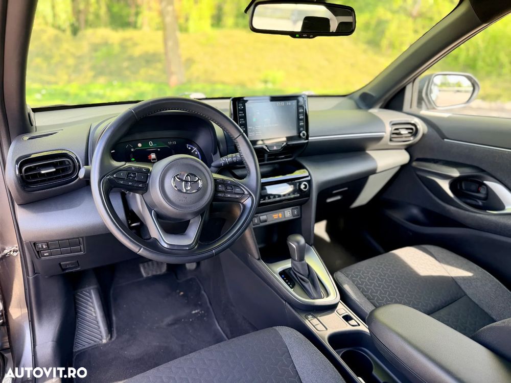 Toyota Yaris Cross - 3