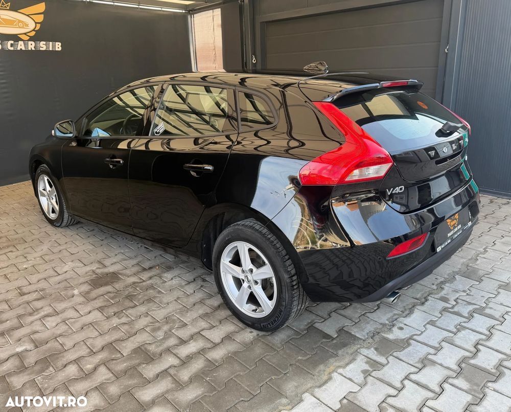 Volvo V40 2018 photo 4