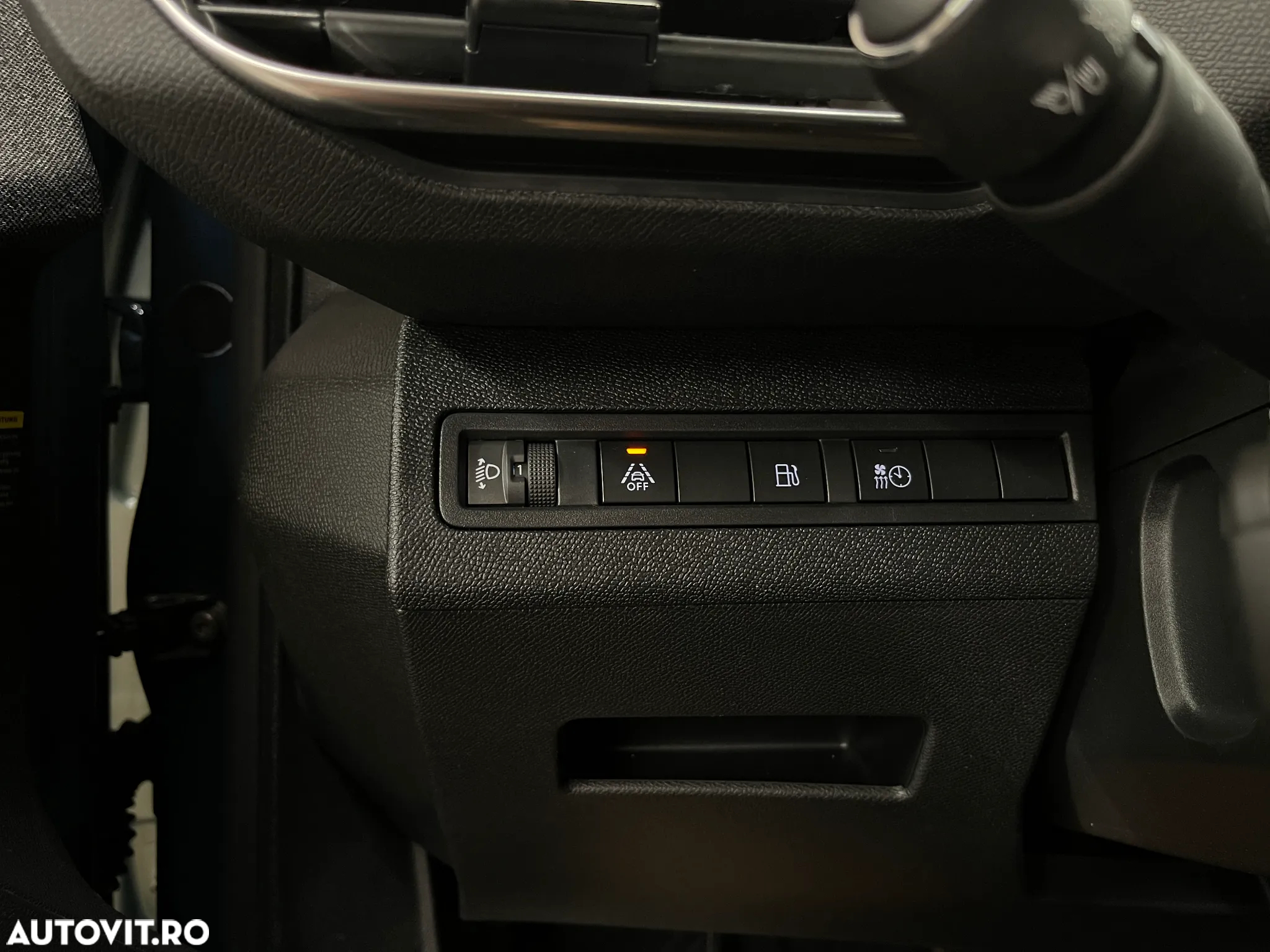 Peugeot 3008 PHEV 300 EAT8 4X4 Allure Pack - 28
