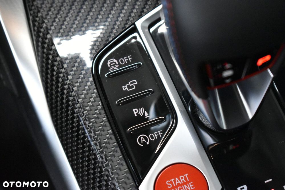 BMW M4 Competition M xDrive - 19