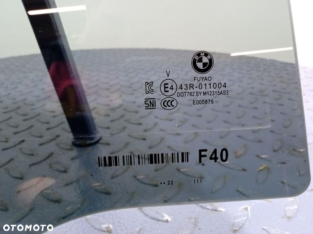 BMW 1 F40 SZYBA DRZWI TYŁ PRAWA TYLNA - 2