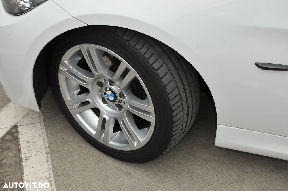 BMW Seria 3 318i Edition Sport - 10