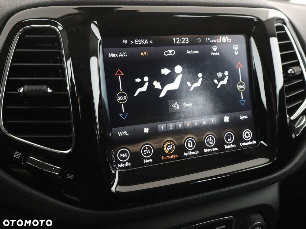 Jeep Compass 1.4 TMair Longitude FWD S&S - 29