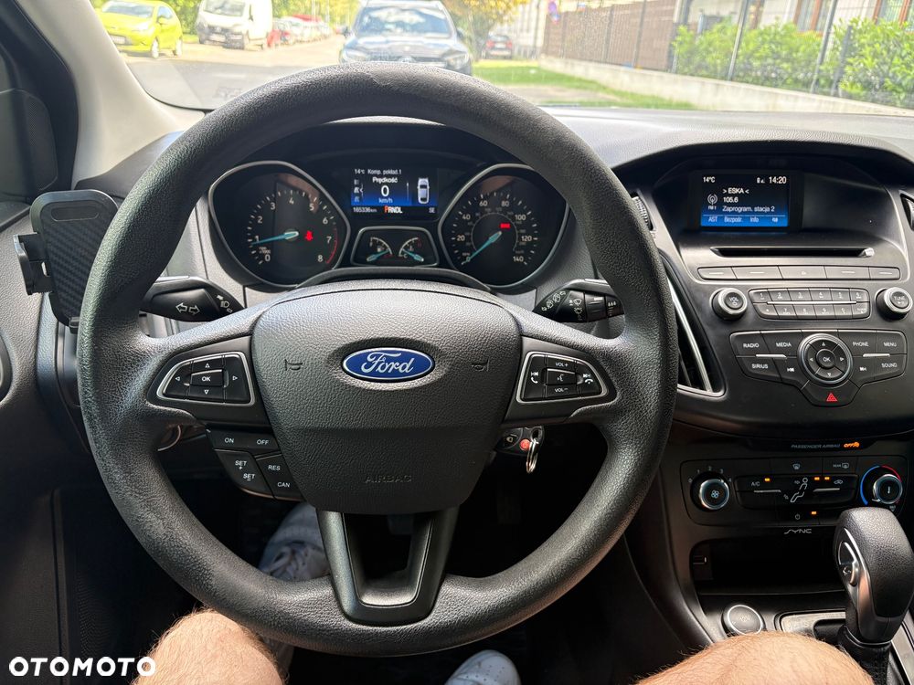 Ford Focus - 13