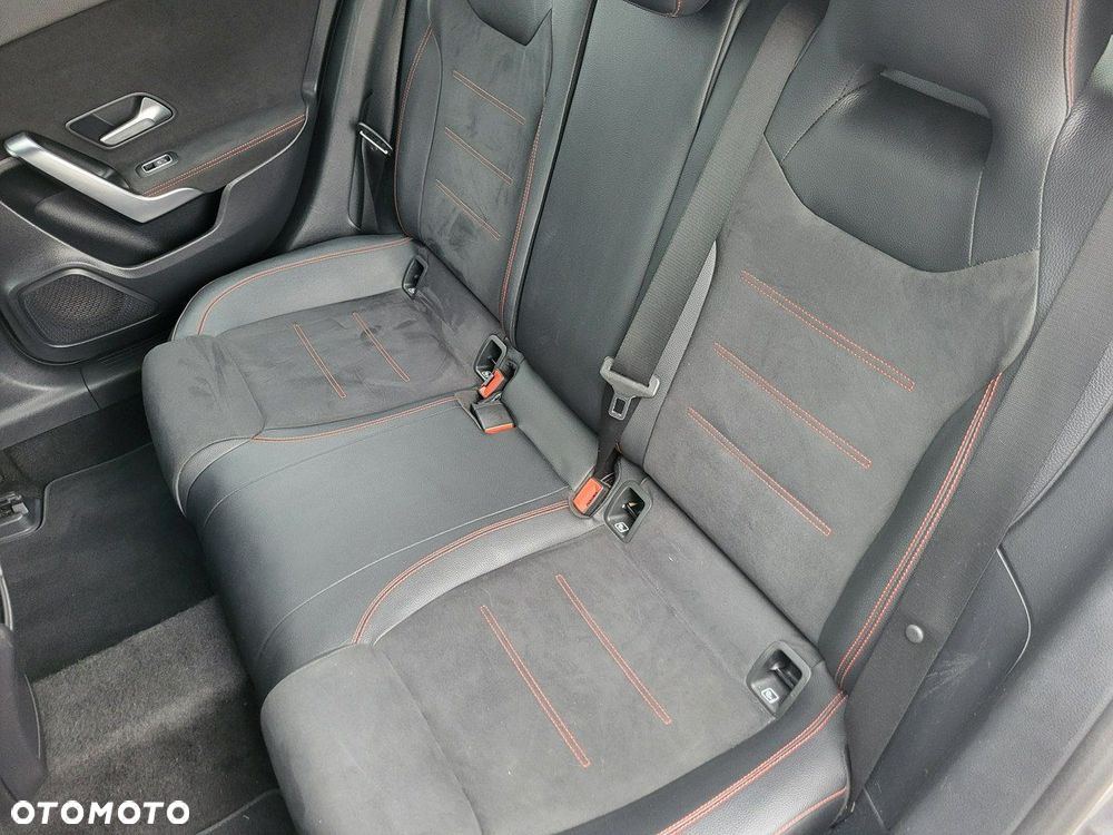 Mercedes-Benz Klasa A - 23