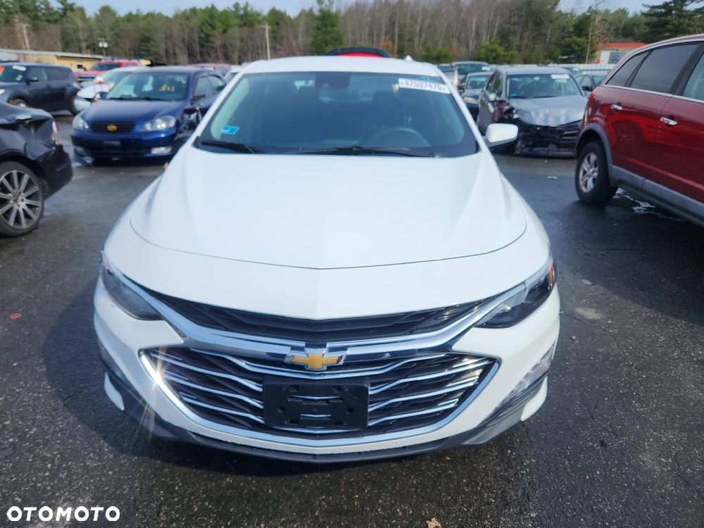 Chevrolet Malibu - 6