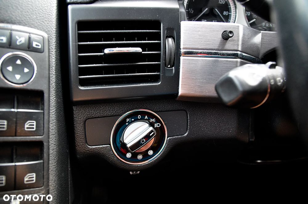 Mercedes-Benz GLK 320 CDI 4-Matic - 17