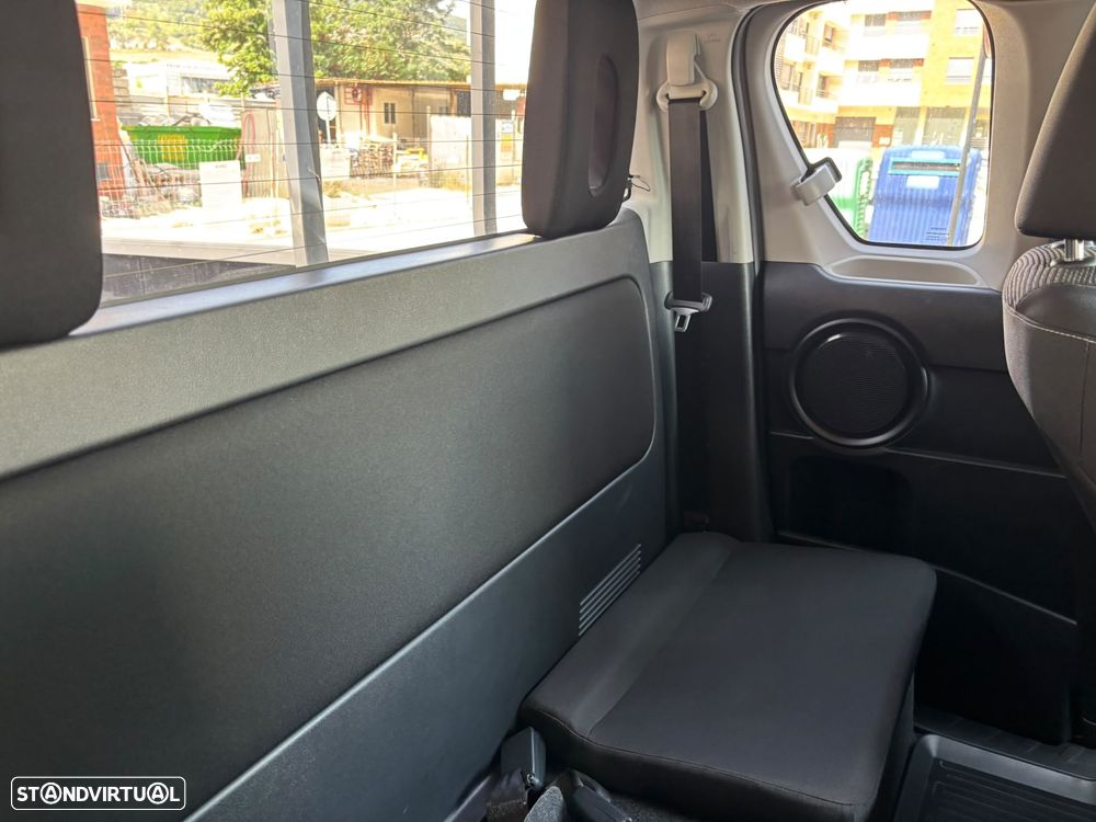 Toyota 2.4 D-4D 4WD 150cv - JLL - AC - CÂMERA - 4 LUGARES !!!! - 8