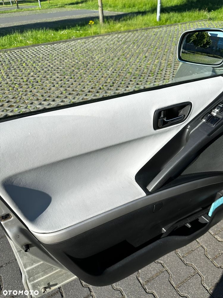 Toyota Corolla Verso 1.8 Prestige + 7os MM - 4