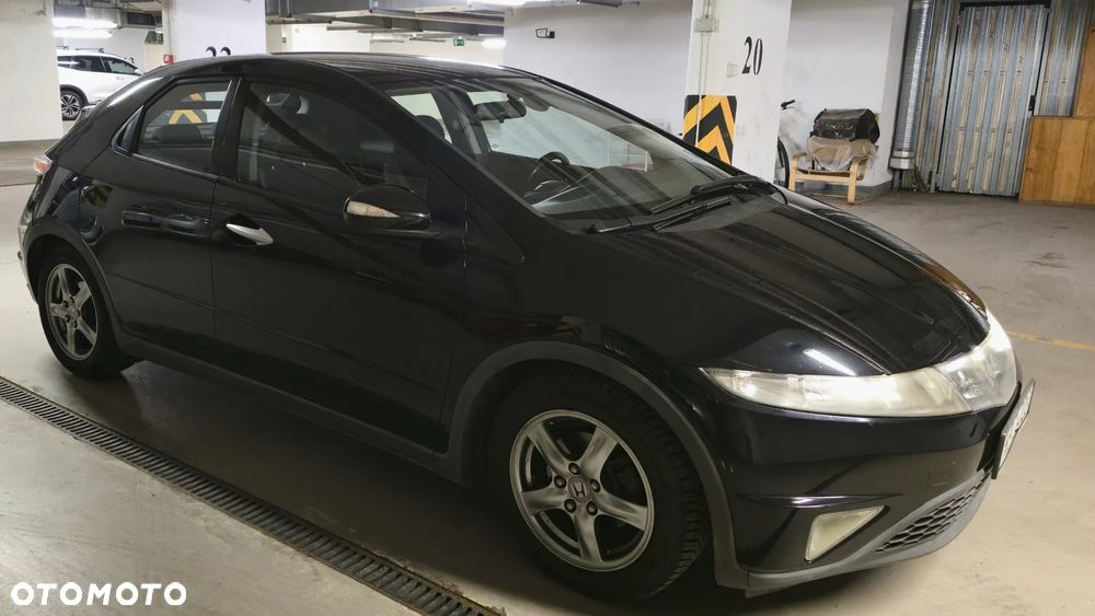 Honda Civic 1.8 Comfort - 3