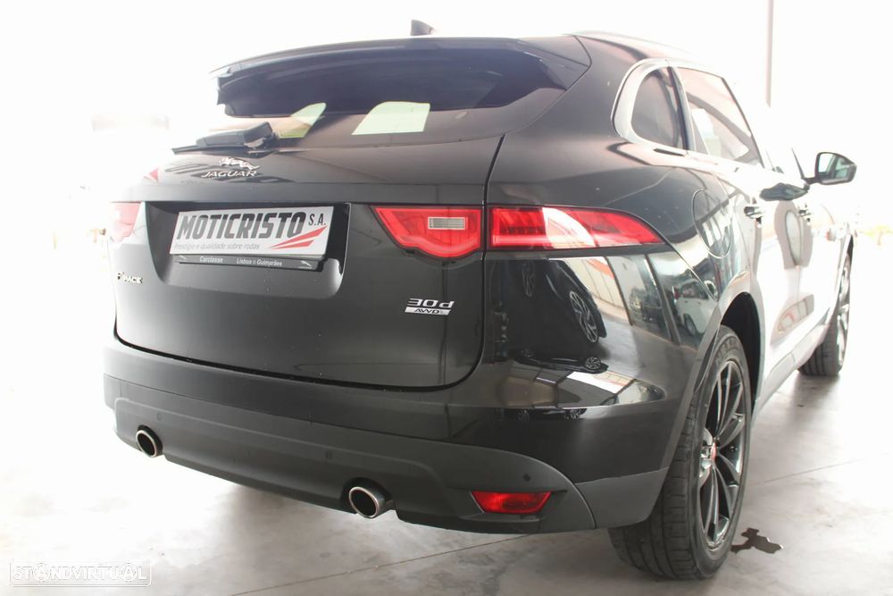Jaguar F-Pace 3.0 TDV6 Prestige AWD Aut. - 3