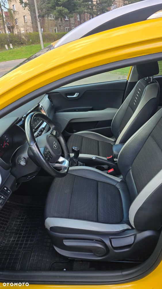 Kia Stonic 1.0 T-GDI L - 14