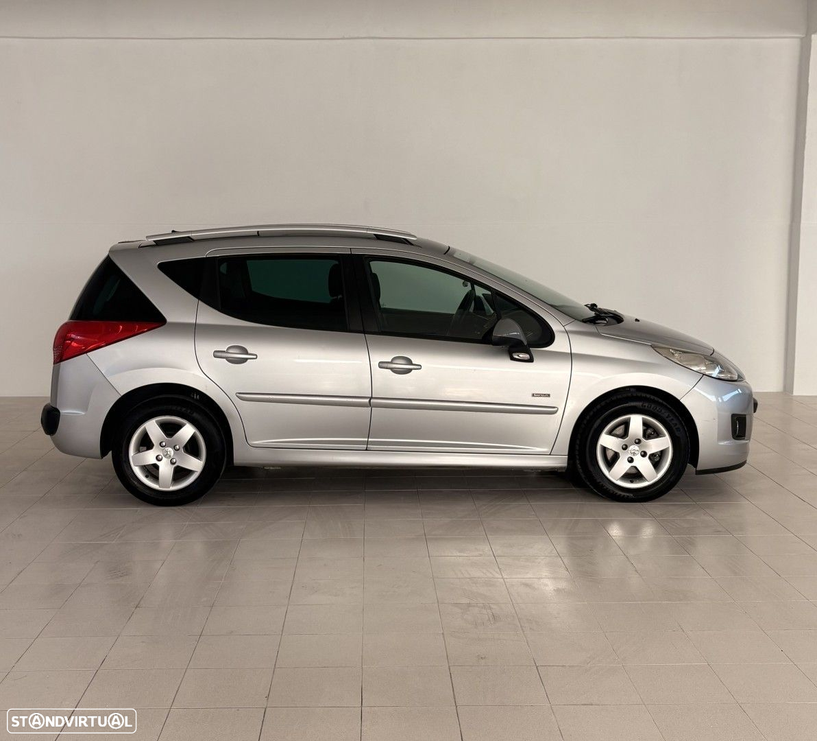 Peugeot 207 SW 1.4 SE Sportium - 4
