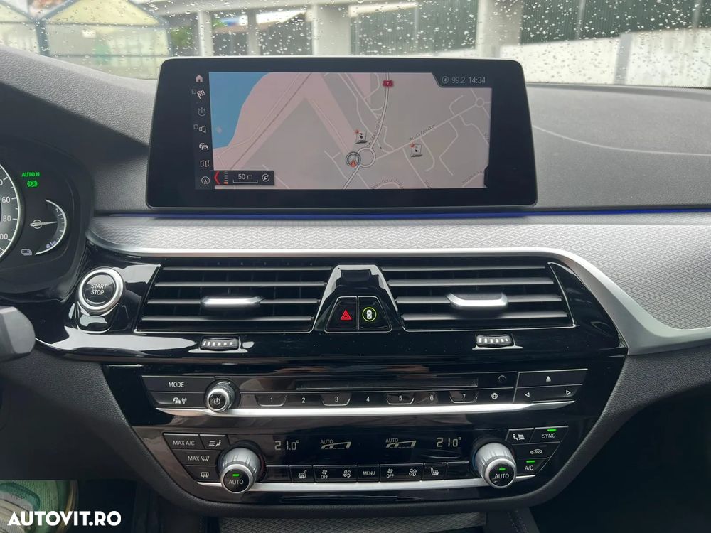 BMW Seria 5 530e Aut. M Sport Edition - 11