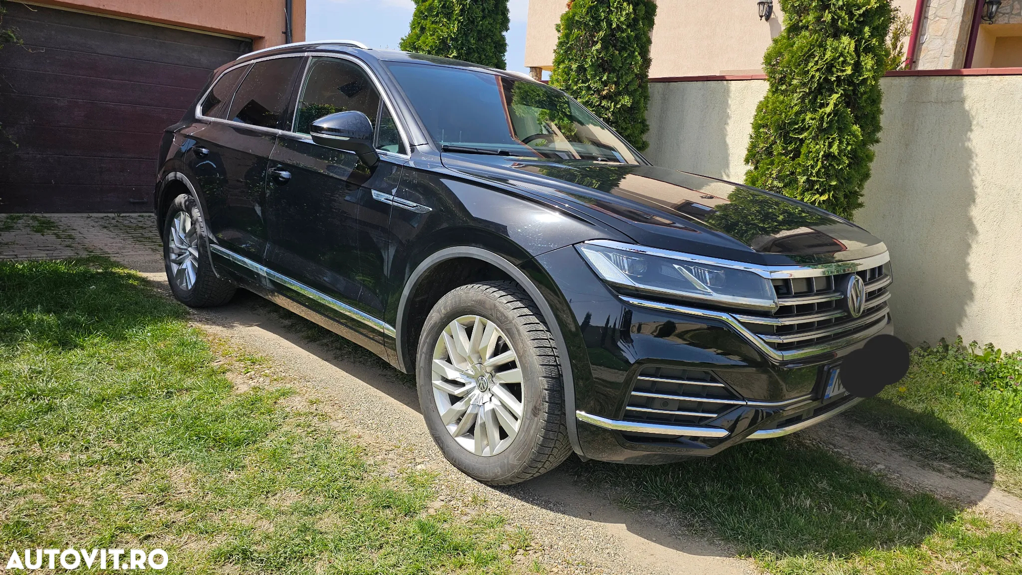 Volkswagen Touareg 3.0 V6 TDI 4Motion DPF Automatik - 2