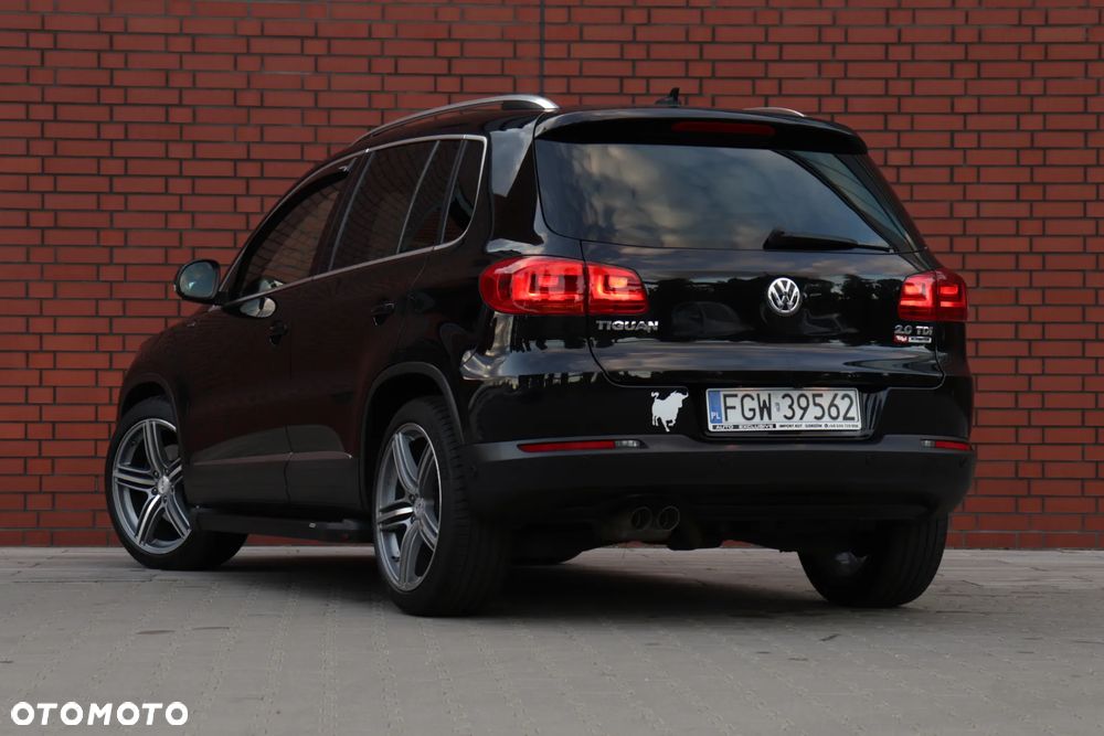Volkswagen Tiguan 2.0 TDI SCR BlueMotion Technology Lounge Sport & Style - 16