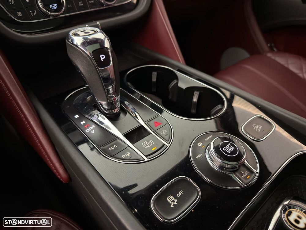 Bentley Bentayga V6 Hybrid - 24