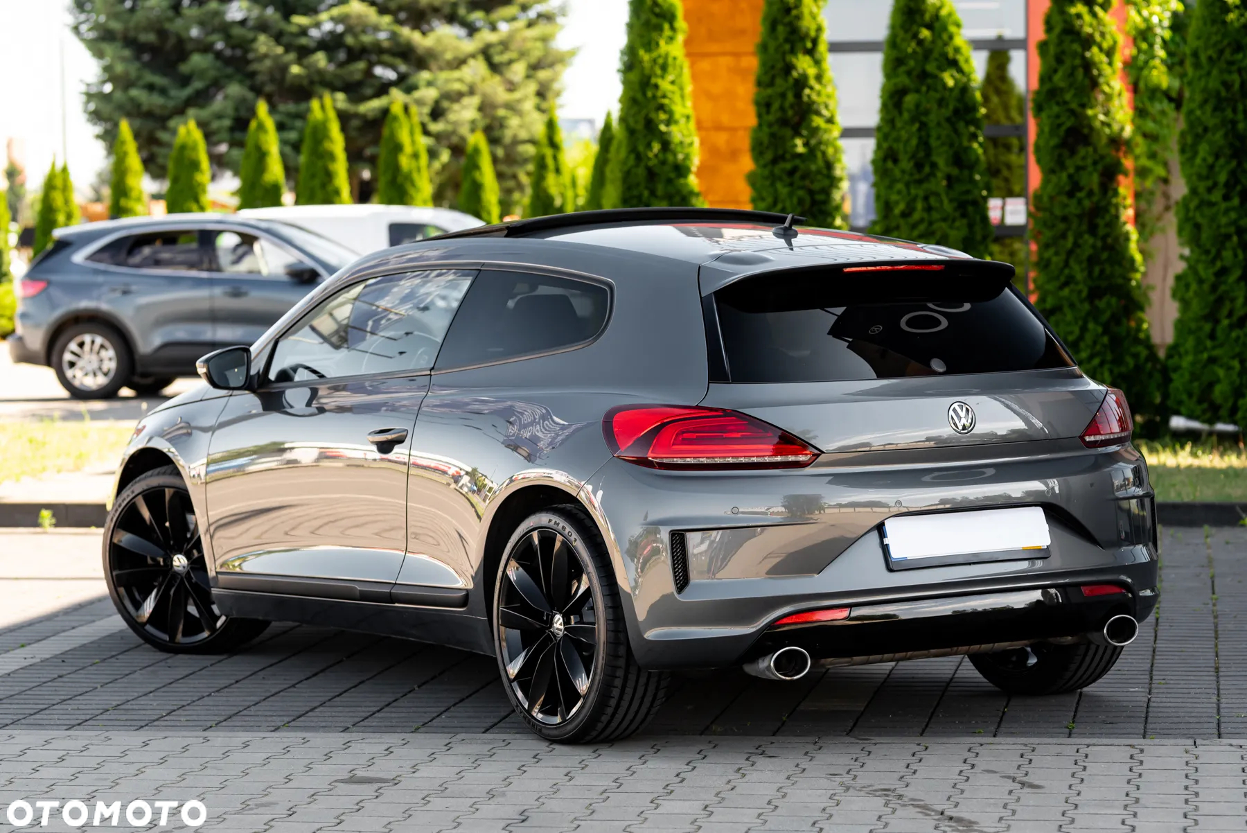Volkswagen Scirocco 2.0 TSI (BlueMotion Technology) - 17