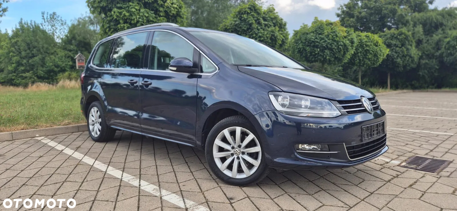 Volkswagen Sharan 2.0 TDI DSG Highline Black Style - 2